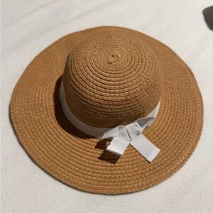 Old Navy Tan Sun Hat with White Bow